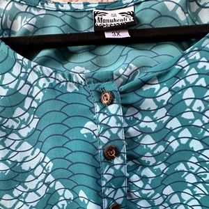 Beautiful Manuhealii Top 3x